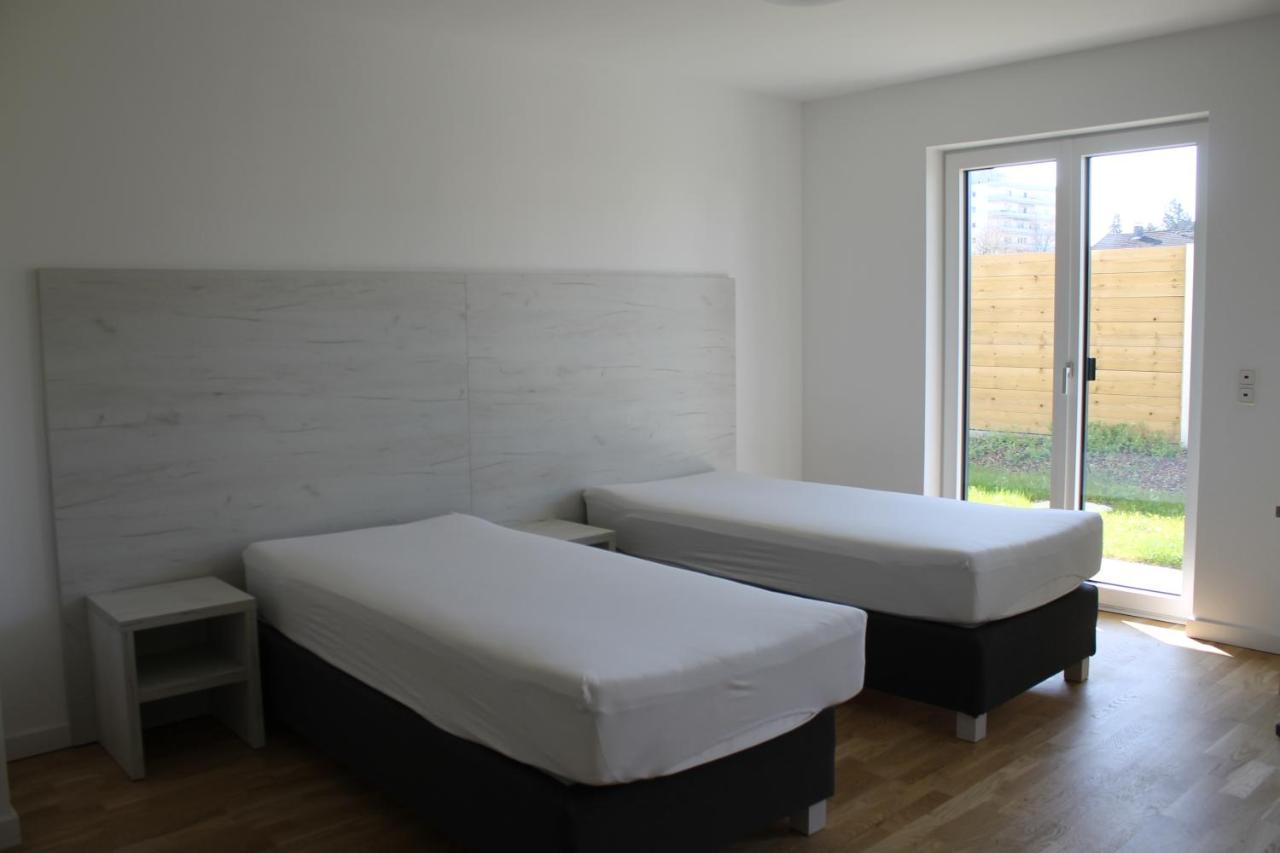 2 Zimmer Apartment Mit Bis Zu 4 Einzelbetten In Der Land Of Living Kelheim Exteriör bild